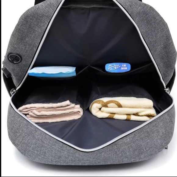 Omaska Baby Changing Diaper Bag - Picture 6 of 10